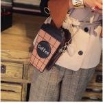 sling bag (QUIRKY COLLECTION)